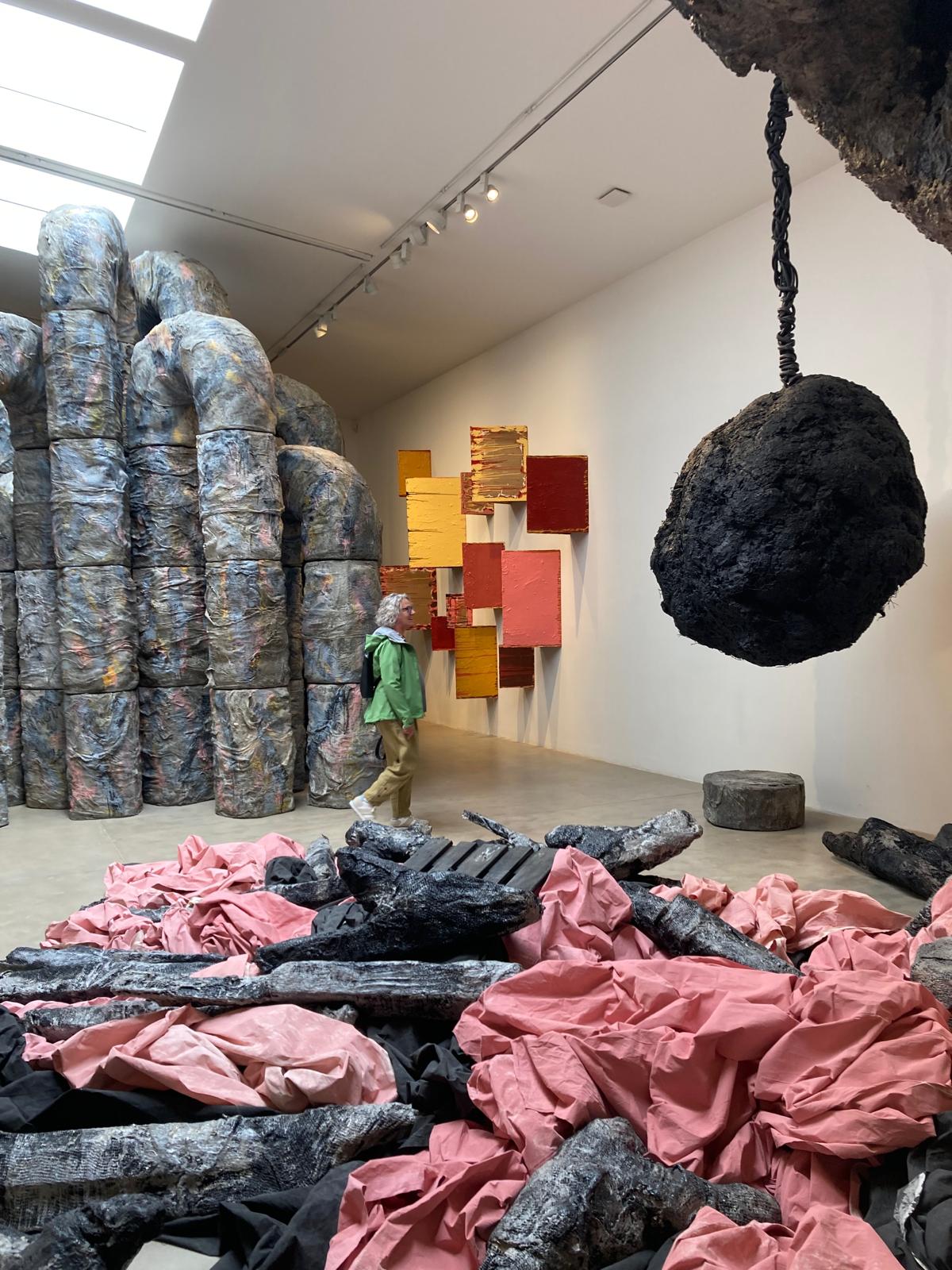 Fran Farrar, exhibition, Phyllida Barlow